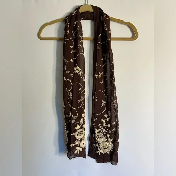A.BROD 100% RAYON MADE IN INDIA BROWN/BEIGE EMBROIDERED FLORAL SHEER SCARF - Picture 4 of 7